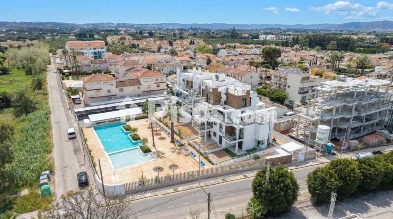 Pis – Dénia