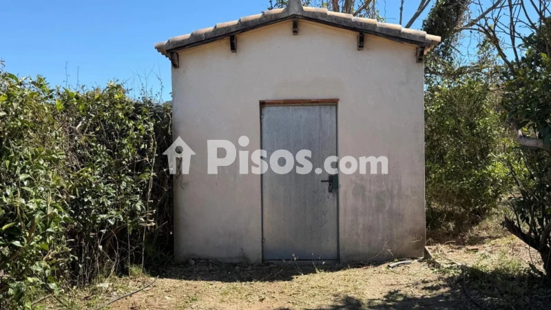 Terreno en venta en A Las Afueras