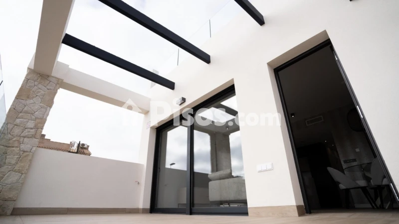 Kuća, 86 m², zemljište 144 m²