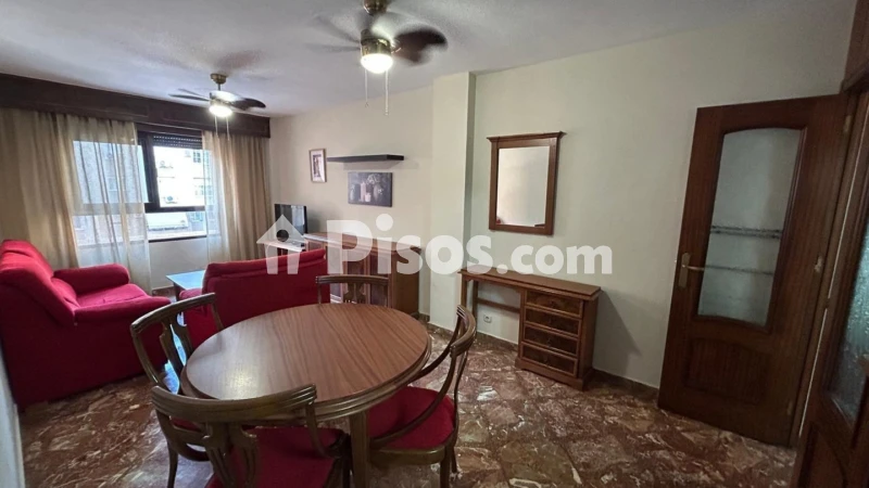 Fotografía del inmueble reportado: 690 €/mes — Granada, Granada