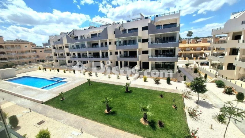Pis – Orihuela, Villa Martín