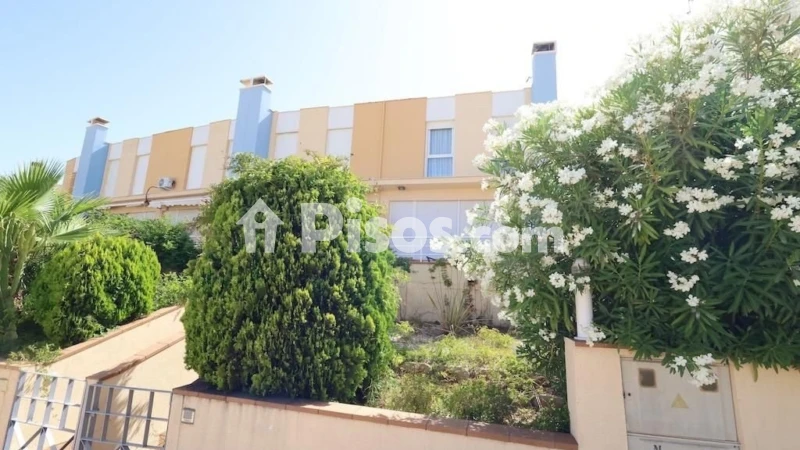 Hus, 164 m², tomt 150 m²