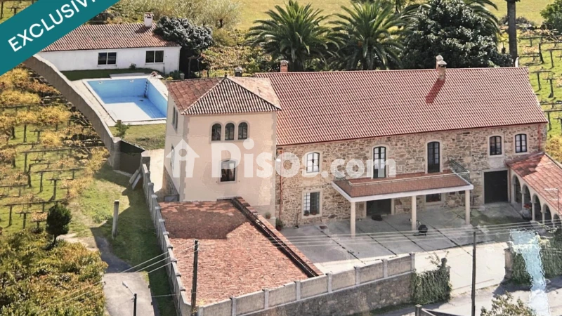 Casa rústica en venta en Vedra