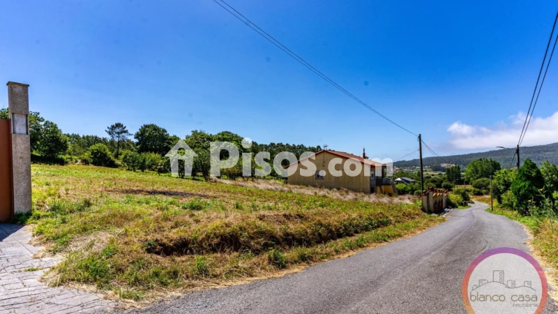 Terreno en venta en Oza