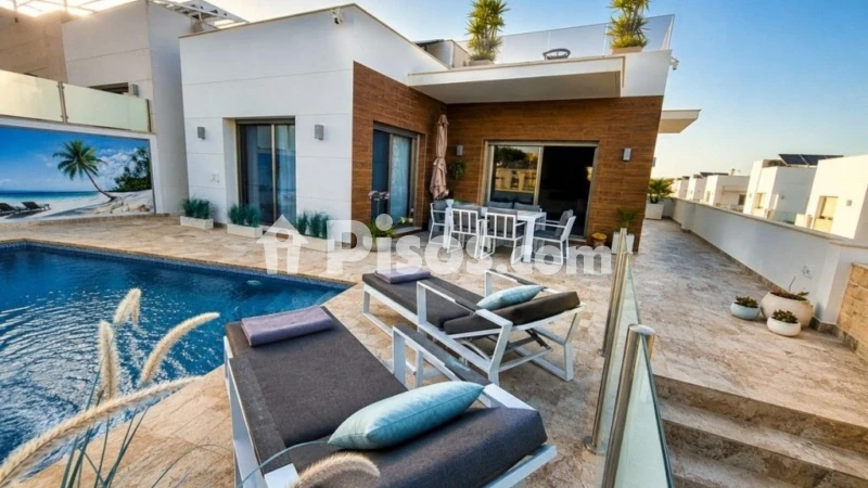 Casa – San Miguel de Salinas, Las Escalericas