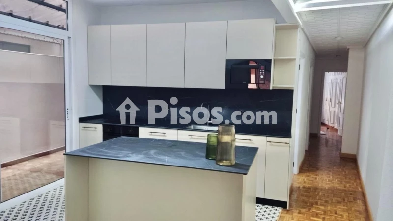 Pis – Alacant / Alicante, l'Eixample, l'Alacantí