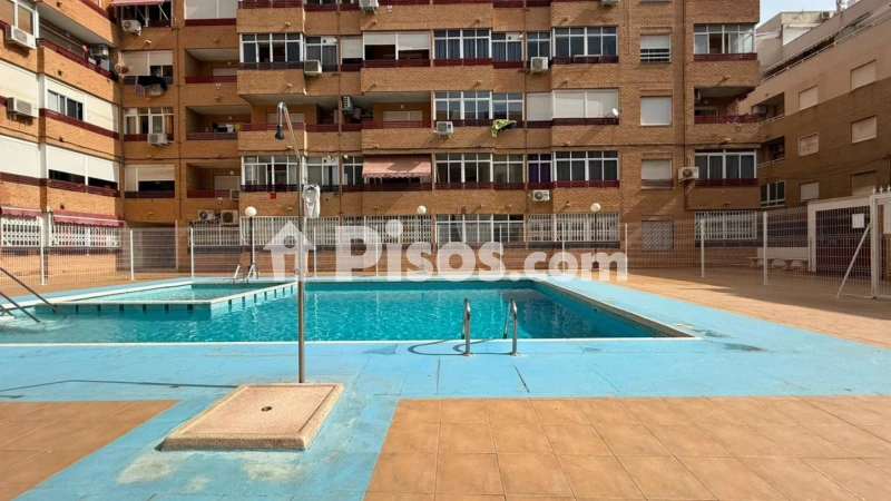 Pis – Torrevieja, Europa