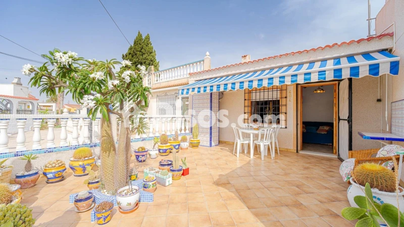Casa – Torrevieja, Baños de Europa, Urbanización Torreta II