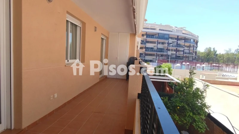 Fotografía del inmueble reportado: 750 €/mes — Valencia, Valencia
