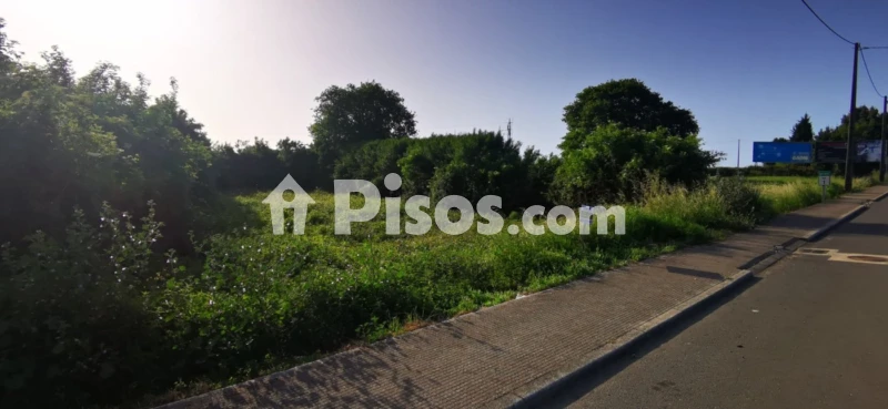 Terreno en venta en Calle Compostela