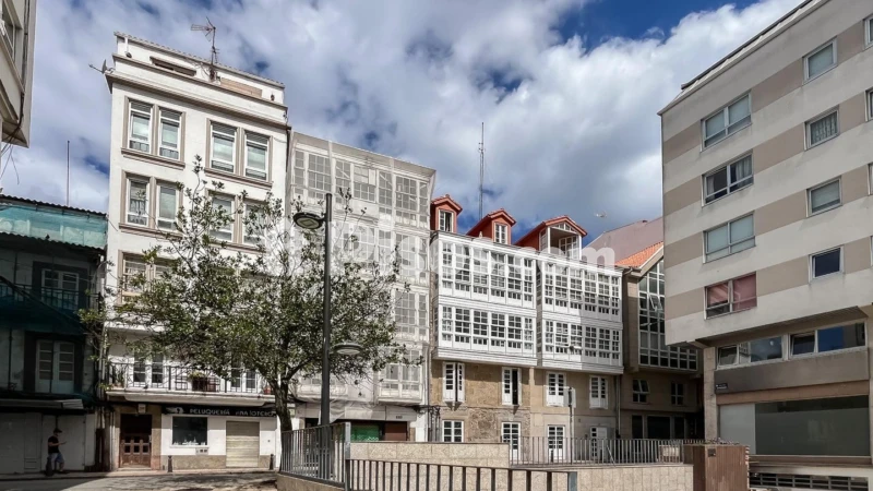 Pis – A Coruña, Zalaeta, O Orzán