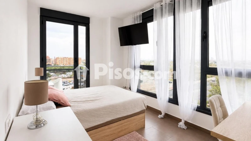 Fotografía del inmueble reportado: 1.400 €/mes — Valencia, Valencia