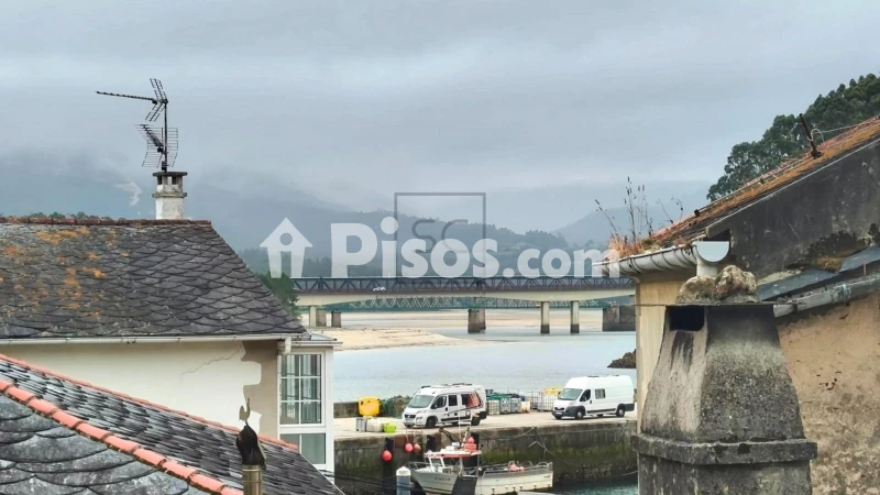 Casa – O Porto do Barqueiro, A Estación