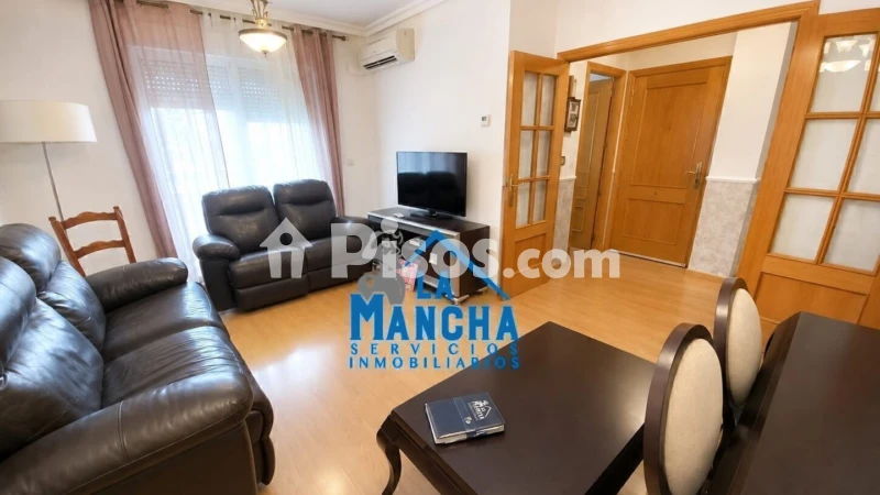 Piso en venta en Calle del Águila