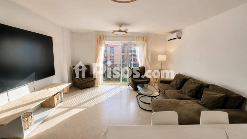 Fotografía del inmueble reportado: 1.100 €/mes — Granada, Granada