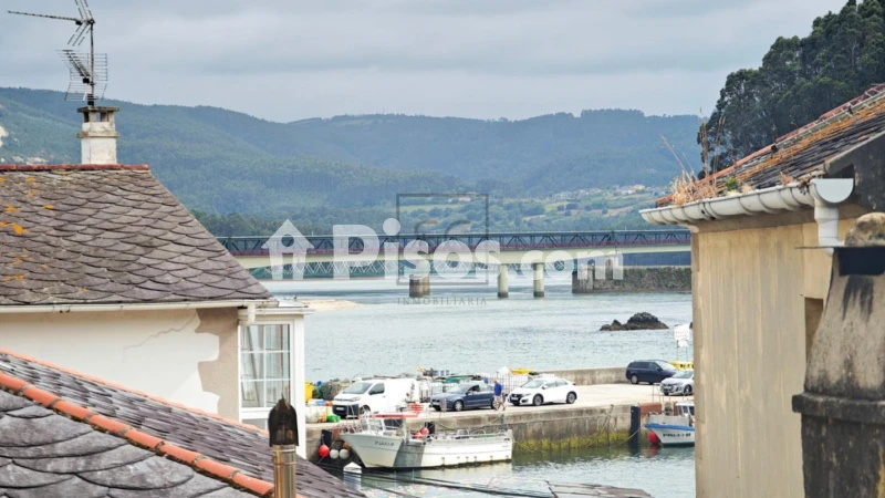 Casa – O Porto do Barqueiro, O Barqueiro, O Salto