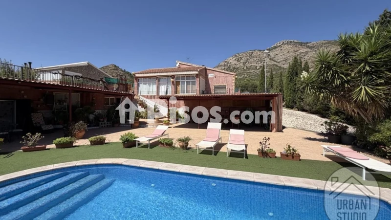 Casa – Tibi