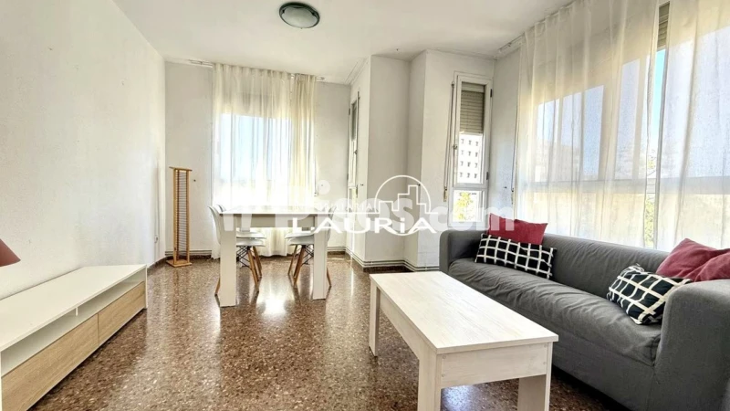 Fotografía del inmueble reportado: 1.200 €/mes — Valencia, Valencia
