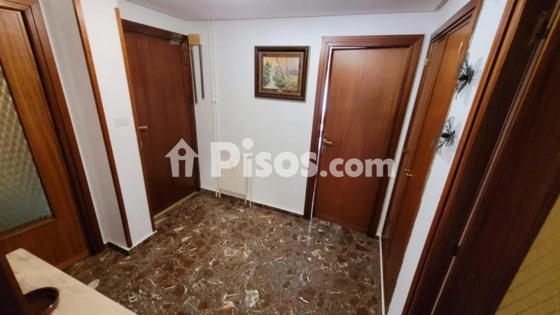 Fotografía del inmueble reportado: 1.250 €/mes — Teruel, Teruel