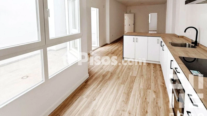 Fotografía del inmueble reportado: 850 €/mes — Valencia, Valencia