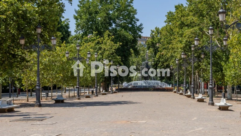 Fotografía del inmueble reportado: 1.275 €/mes — Granada, Granada