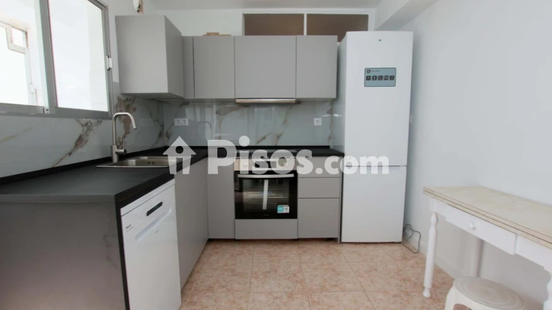 Fotografía del inmueble reportado: 1.000 €/mes — Badajoz, Badajoz