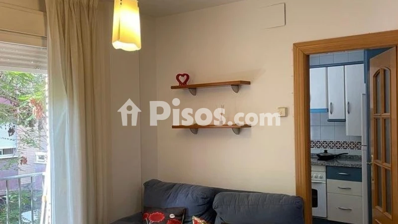 Fotografía del inmueble reportado: 750 €/mes — Granada, Granada