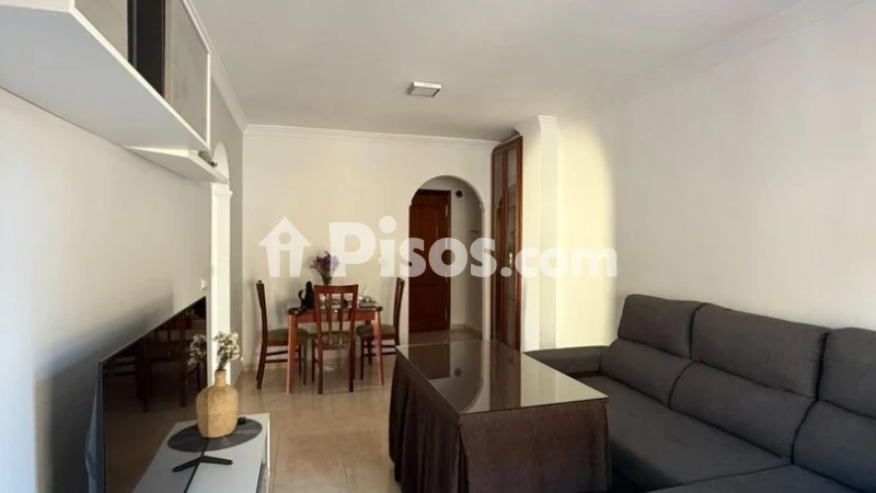 Fotografía del inmueble reportado: 700 €/mes — Granada, Granada