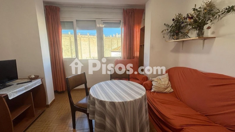 Fotografía del inmueble reportado: 800 €/mes — Granada, Granada