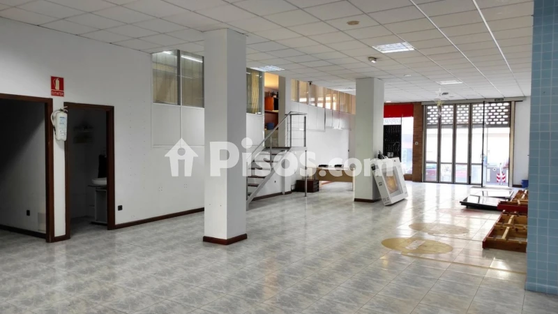 Local comercial en venta en Avenida del Alcalde Manuel Platas Varela, cerca de Rúa do Rio