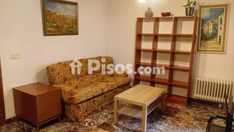 Fotografía del inmueble reportado: 700 €/mes — Granada, Granada
