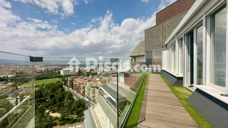 Fotografía del inmueble reportado: 1.900 €/mes — Granada, Granada
