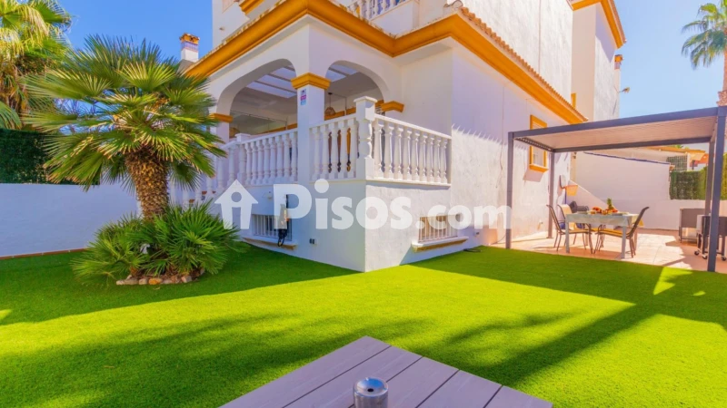 Fotografía del inmueble reportado: 1.100 €/mes — Almería, Almería