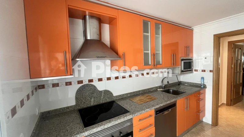 Fotografía del inmueble reportado: 700 €/mes — Cáceres, Cáceres