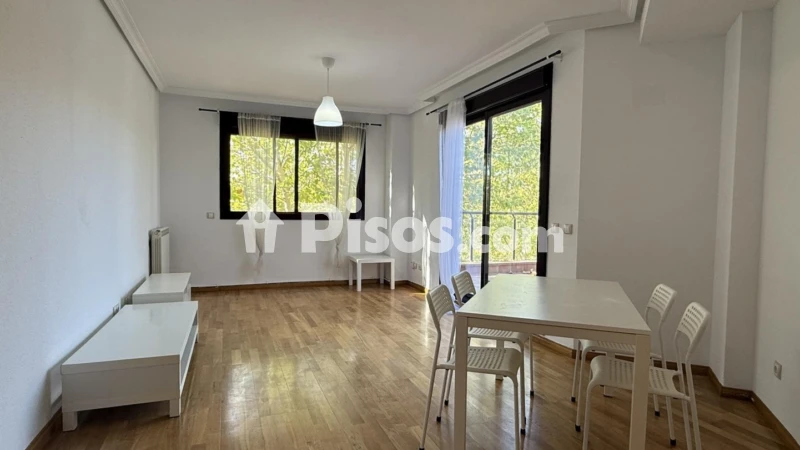 Fotografía del inmueble reportado: 950 €/mes — Guadalajara, Guadalajara