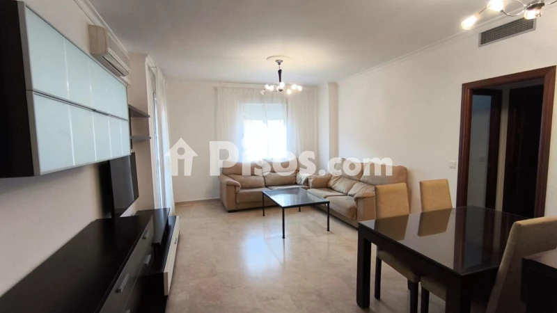 Fotografía del inmueble reportado: 900 €/mes — Sevilla, Sevilla