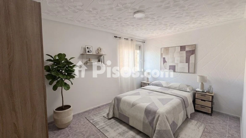 Piso en venta en Colonia Requena