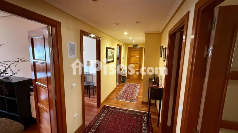Fotografía del inmueble reportado: 700 €/mes — León, León