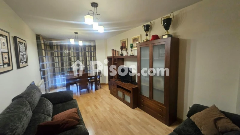 Piso en venta en Ensanche-Franciscanos