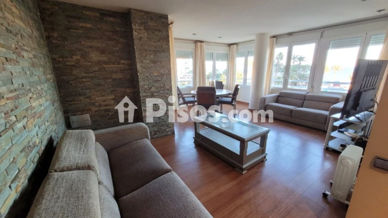 Fotografía del inmueble reportado: 875 €/mes — Alicante, Alicante