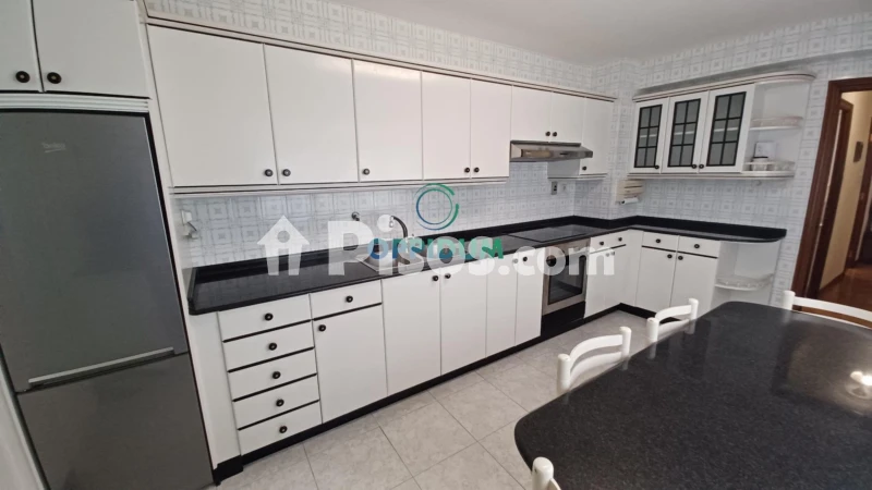 Piso en venta en Calle de la Sagrada Familia