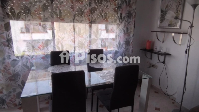 Fotografía del inmueble reportado: 300 €/mes — Málaga, Málaga