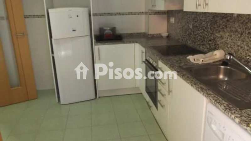 Fotografía del inmueble reportado: 925 €/mes — Alicante, Alicante