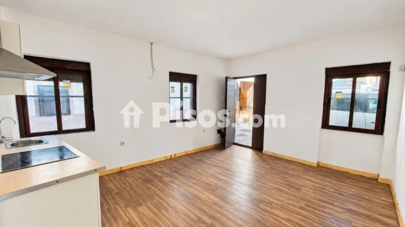 Fotografía del inmueble reportado: 480 €/mes — Cáceres, Cáceres