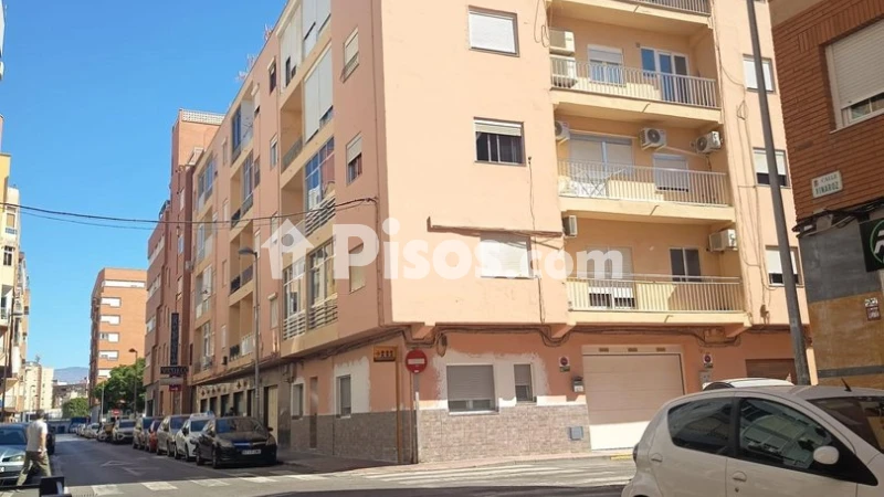 Fotografía del inmueble reportado: 800 €/mes — Almería, Almería