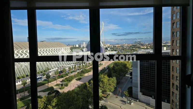 Fotografía del inmueble reportado: 2.400 €/mes — Valencia, Valencia