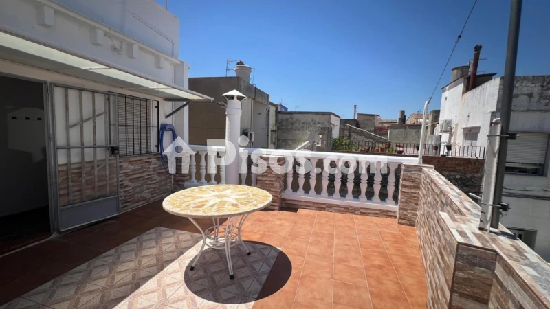 Fotografía del inmueble reportado: 650 €/mes — Valencia, Valencia