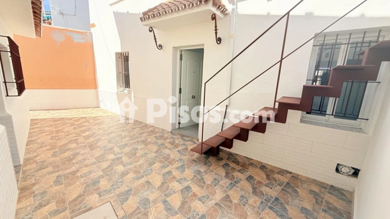 Fotografía del inmueble reportado: 800 €/mes — Málaga, Málaga