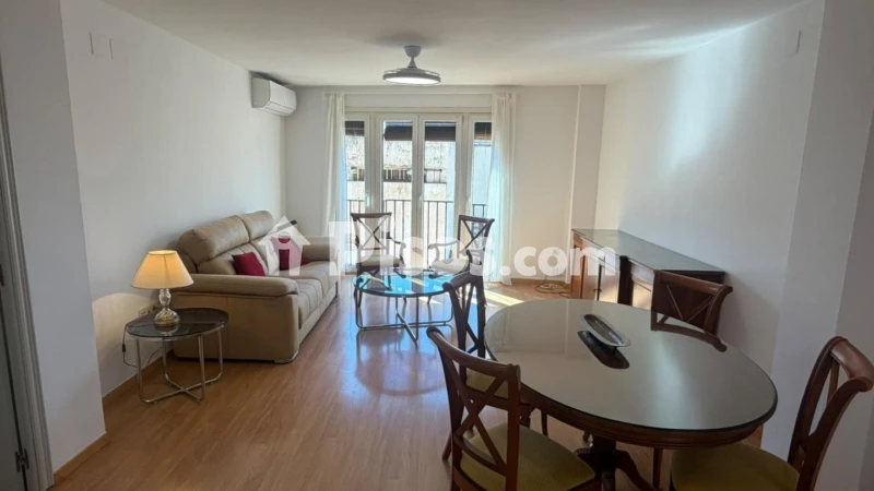 Fotografía del inmueble reportado: 1.100 €/mes — Granada, Granada
