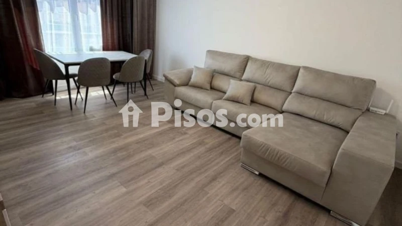 Mieszkanie 5-pokojowe, 120 m²